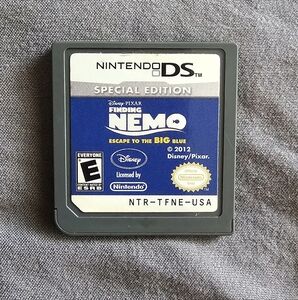 Nintendo DS Finding Nemo Special Edition Game